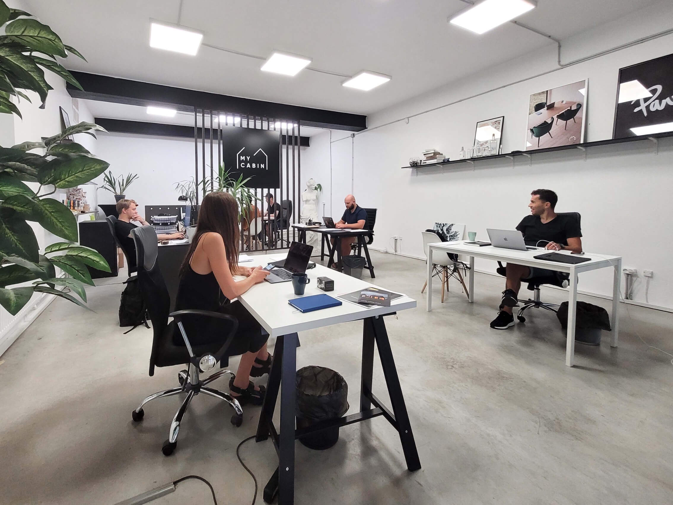 The MyCabin team at the office in 2020